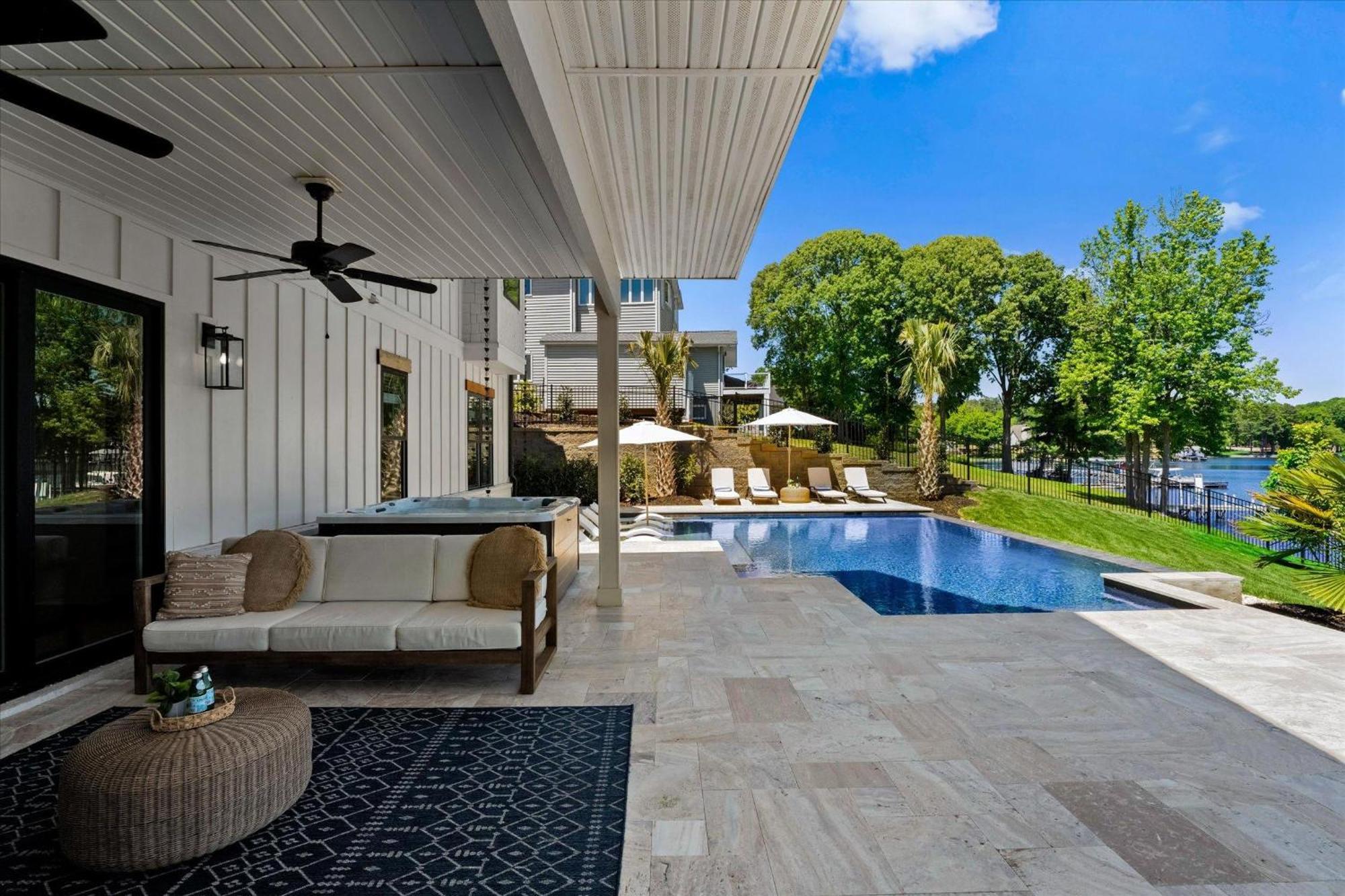 Hogan Crest Villa มัวร์สวิลล์ ภายนอก รูปภาพ